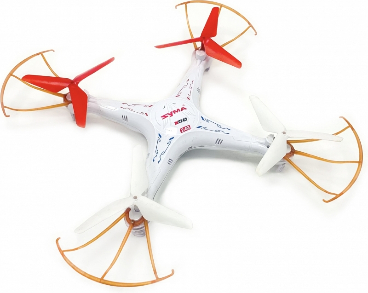Квадрокоптер Syma с пультом