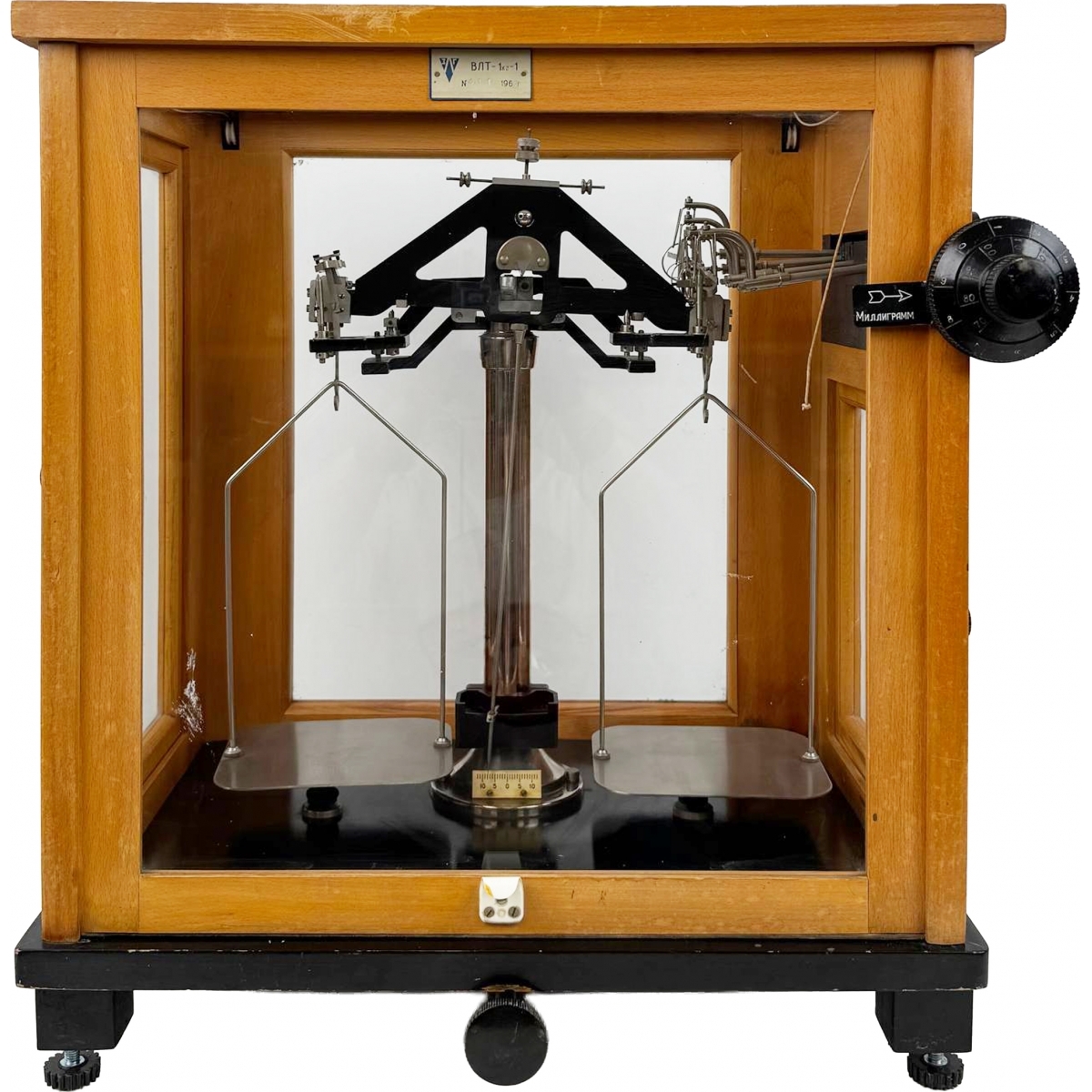 Весы аналитические лабораторные в аренду