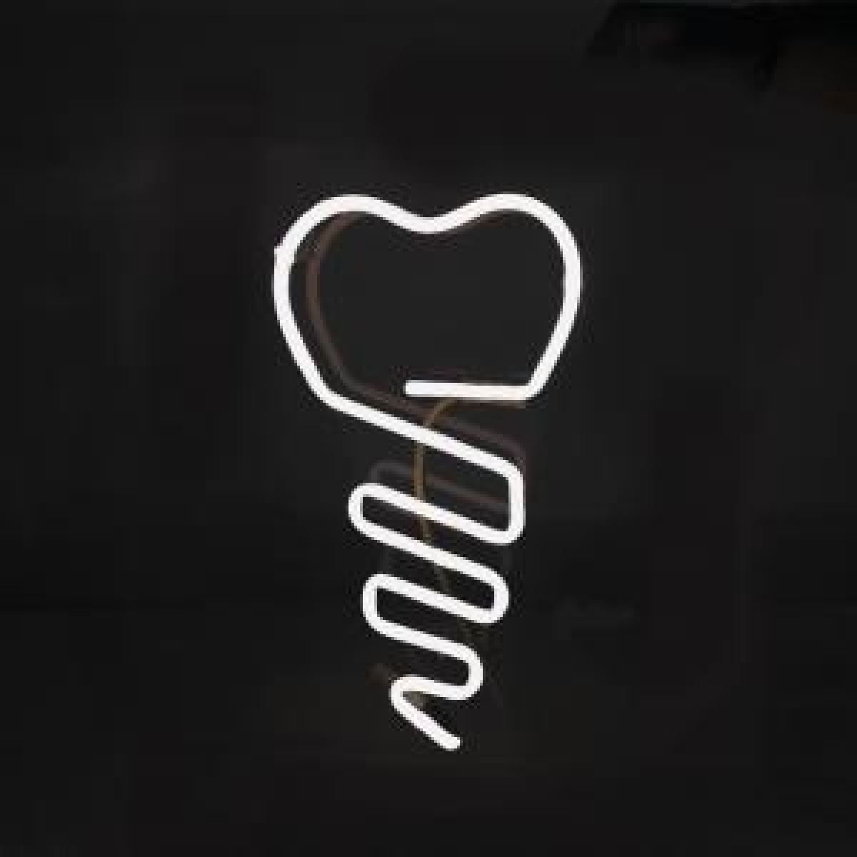 Неон Tooth