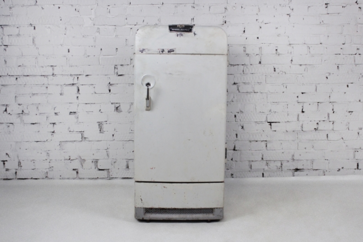 Холодильник Frigi Daire