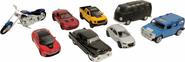 Машинка металлическая маленькая