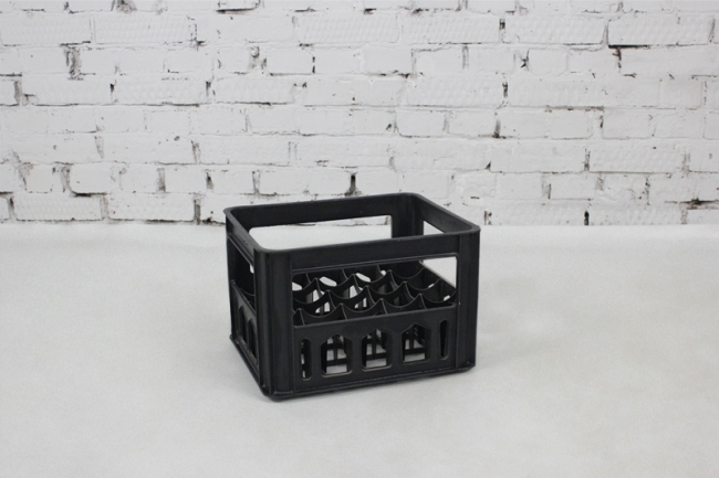 пластиковый для бутылок Black