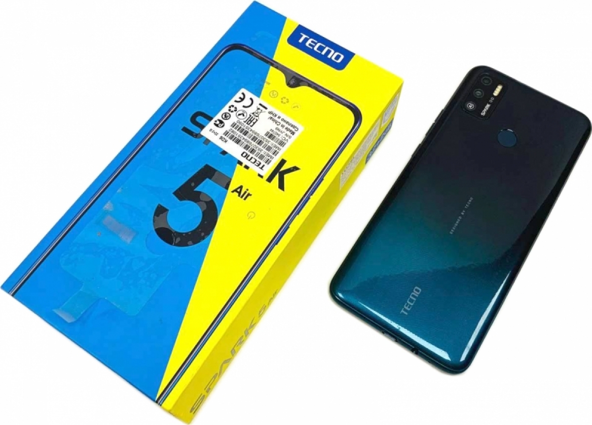 Телефон смартфон Tecno Spark 5 Air