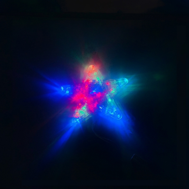 на елку разноцветная