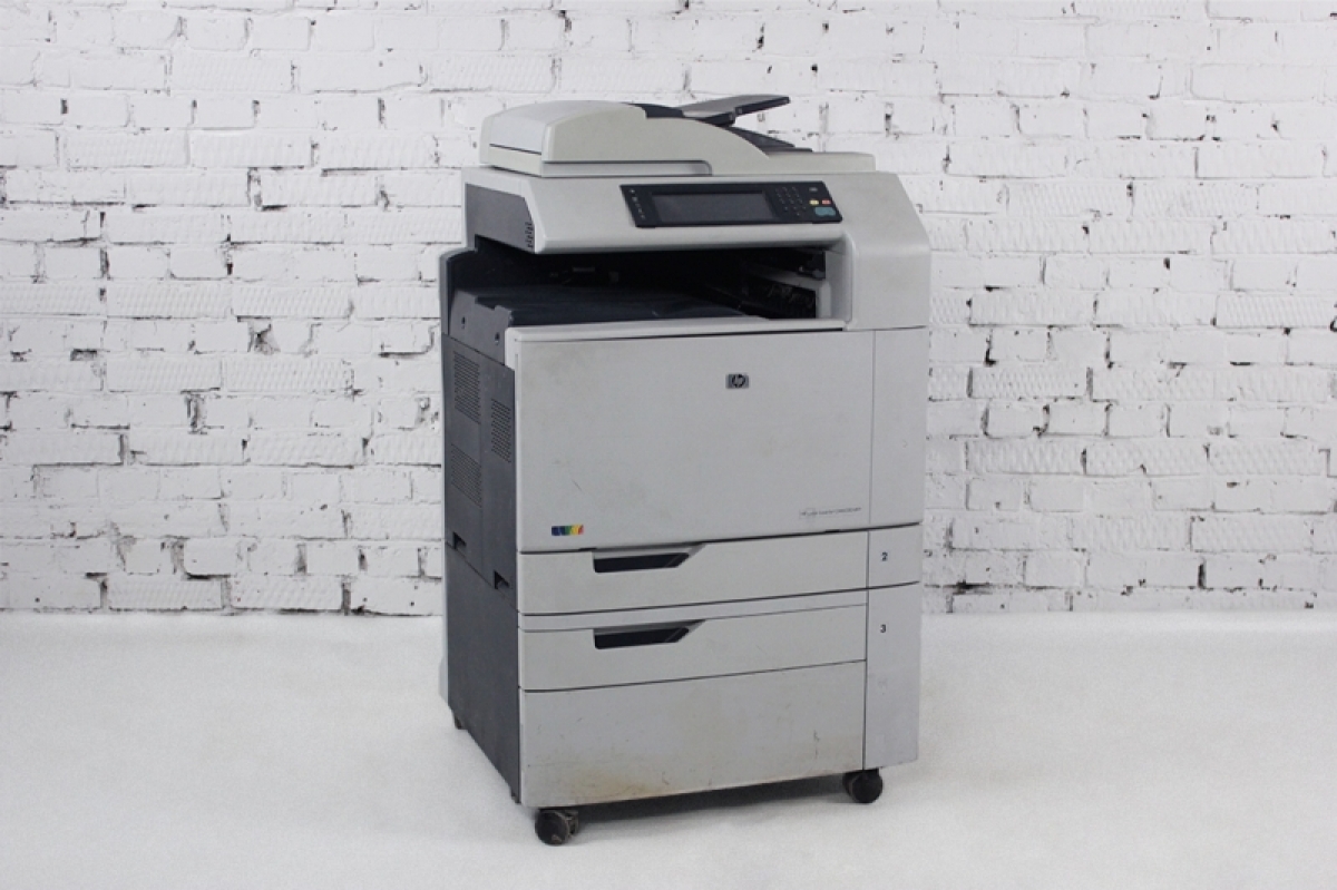 МФУ HP CM6030 MFP