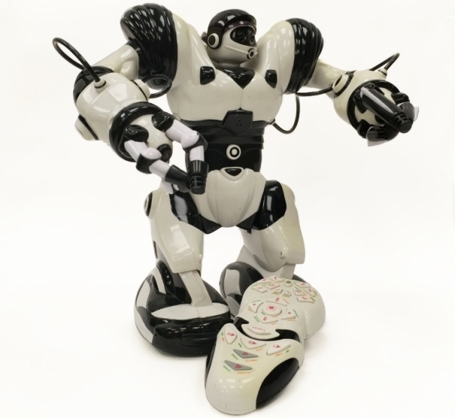 с клешнями с пультом д/у