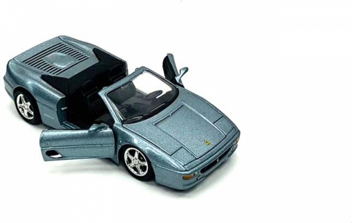 Модель машины Феррари F355