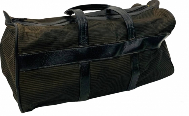 спортивная Stripe