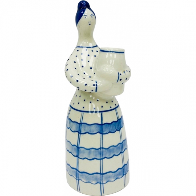 Барыня с бочонком